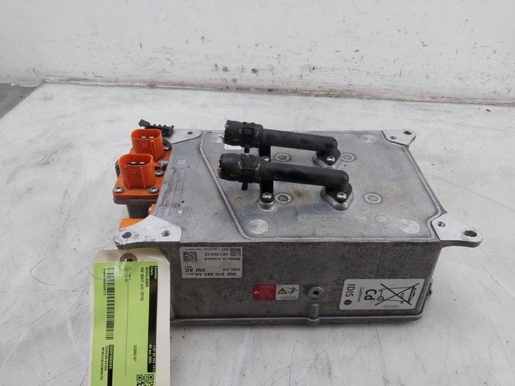 CHARGEUR DE BATTERIE (|5QE915682K|5QE915682L|5QE915682AA|), Autos : Divers, Outils de voiture, Utilisé