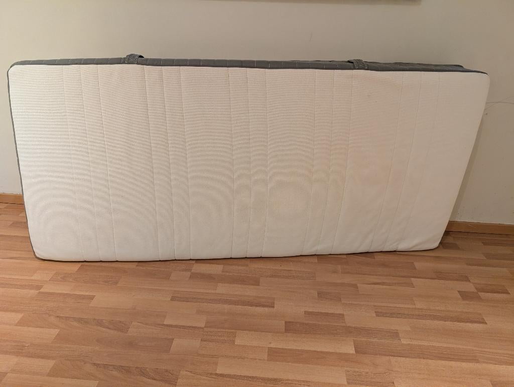 Matelas 90x200 cm, 90 cm, Matelas, Une personne, Enlèvement