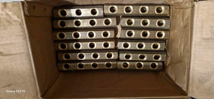 Verwarmingsspruitstuk met 3 en 6 uitgangen, Doe-het-zelf en Bouw, Verwarming en Radiatoren, Ophalen