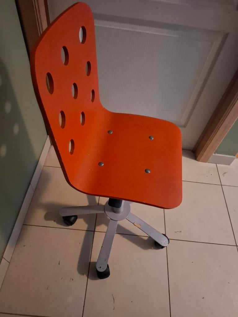 Chaise bureau ikea pour enfant