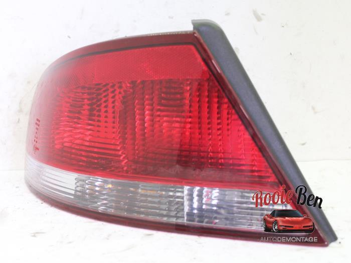 Feu arrière gauche d'un Chrysler Sebring, Autos : Pièces & Accessoires, Éclairage, Chrysler, Utilisé, 3 mois de garantie, Enlèvement ou Envoi