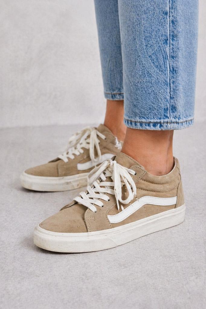 Vans Sk8-Hi sneakers suède maat 37, Beige, Ophalen of Verzenden, Zo goed als nieuw, Sneakers