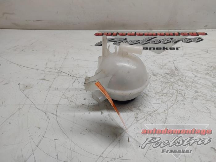 Réservoir d'expansion d'un Volkswagen UP, Autos : Pièces & Accessoires, Autres pièces automobiles, Volkswagen, Utilisé, 3 mois de garantie
