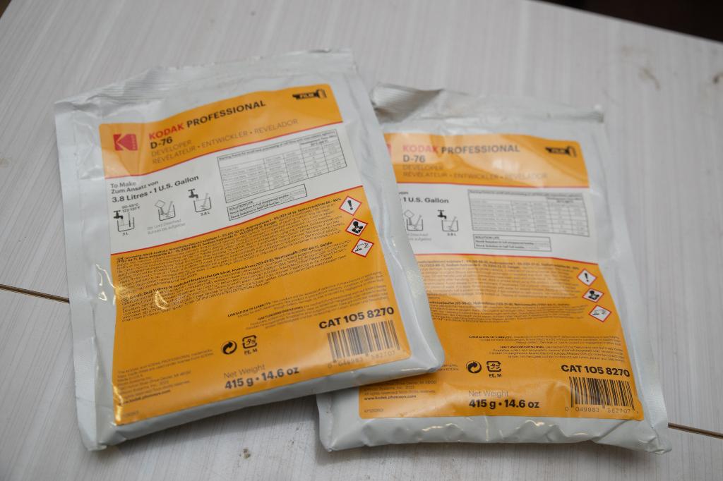 Kodak D 76 3,8 litres frais 2 pièces, Enlèvement ou Envoi, Neuf