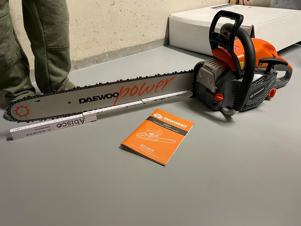 NIEUW Boomzaag kettingzaag krachtig 4pk DCS6/524 600mm, Ophalen, Nieuw, Boomzaag, Daewoo