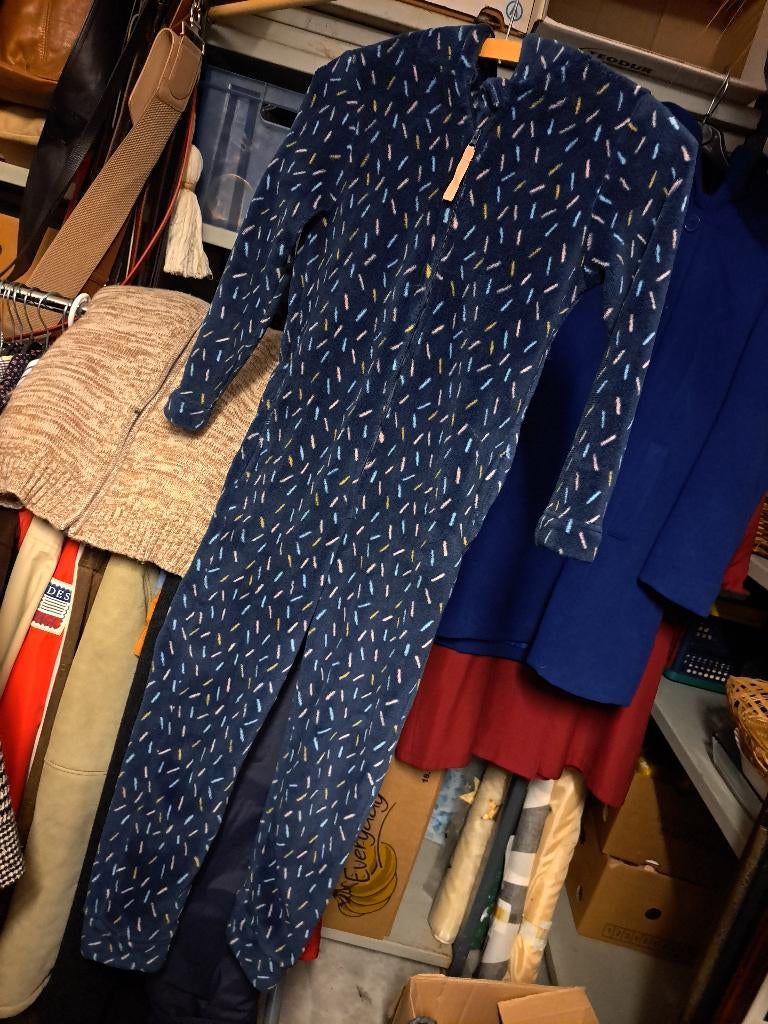 Eskimo onesie in fleece, mt 8 jr, Enfants & Bébés, Vêtements enfant | Taille 134, Garçon ou Fille, Enlèvement ou Envoi, Autres types