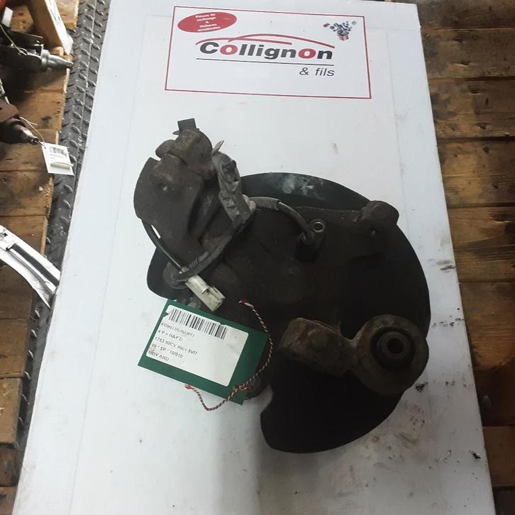 MOYEU DE ROUE ARRIÈRE DROIT Ford Mondeo II (93BB1248AA), Autos : Pièces & Accessoires, Freins & Transmission, Ford, Utilisé