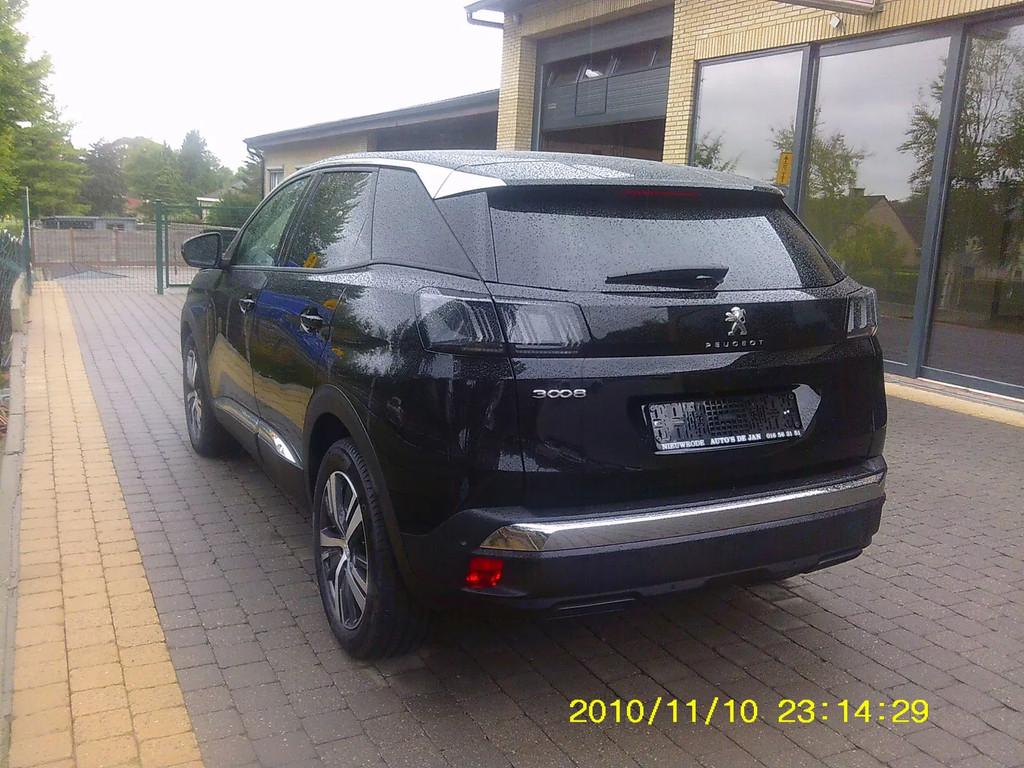 Peugeot 3008 gt automaat verkocht! (bj 2024), Auto's, Peugeot, Automaat, Gebruikt, Zwart, 5 zetels