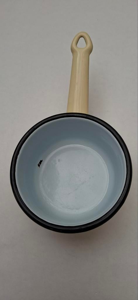 Metalen emaille   pannetje 11cm doirmeter steel12cm, Huis en Inrichting, Keuken | Potten en Pannen, Gebruikt, Kookpan of Snelkookpan