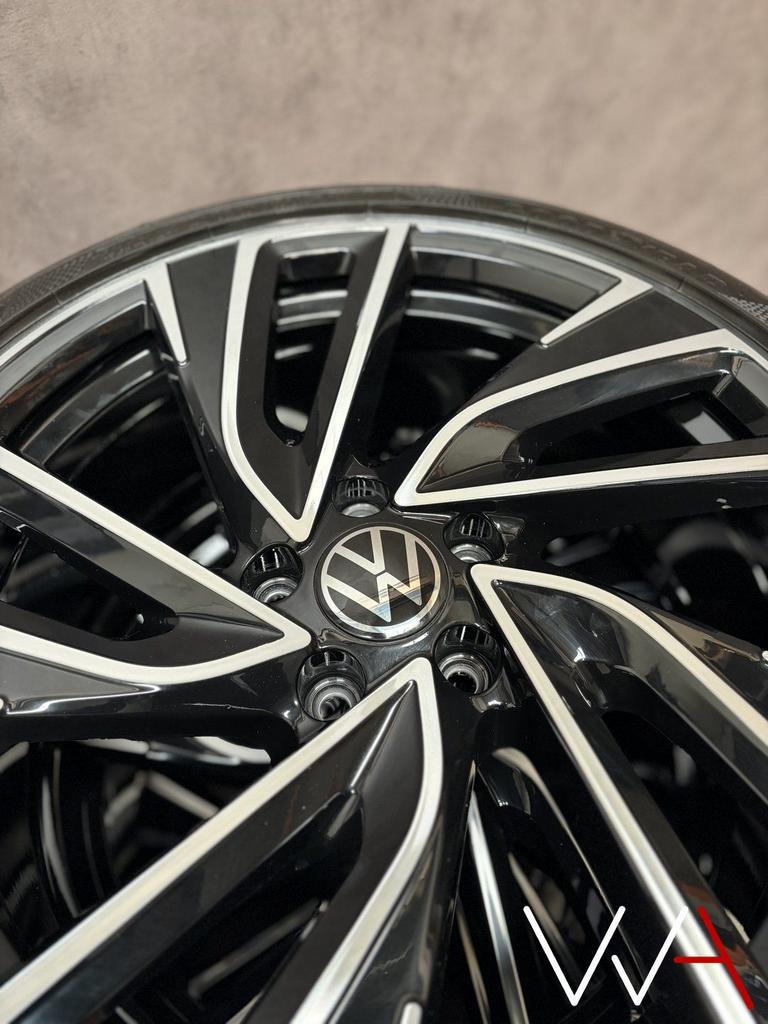 19'' Volkswagen Golf 8 GTI GTD Adelaide velgen origineel, 19 inch, Gebruikt, -, -