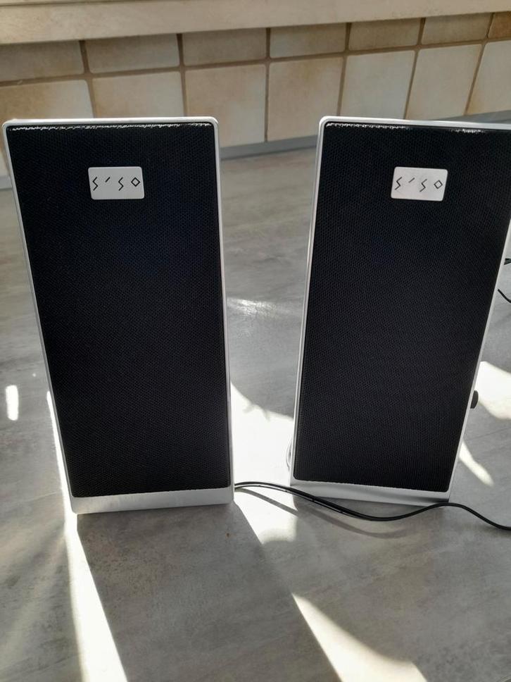 2 mooie compacte pc speakers, Computers en Software, Pc speakers, Ophalen of Verzenden