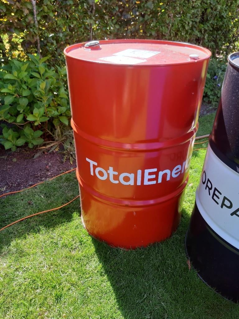 ijzeren vaten, plastieke vaten 200 l, Doe-het-zelf en Bouw, Metalen, Ophalen