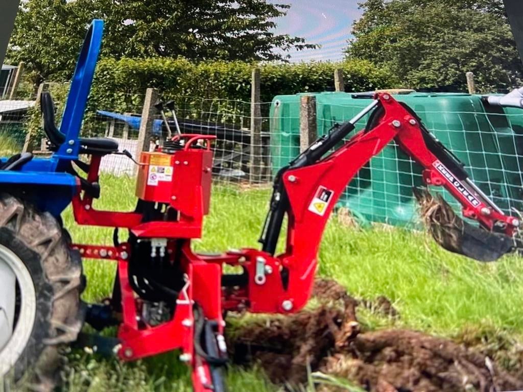 Mini graafmachine voor minitractor Kubota enz, Articles professionnels, Machines & Construction | Grues & Excavatrices, Enlèvement