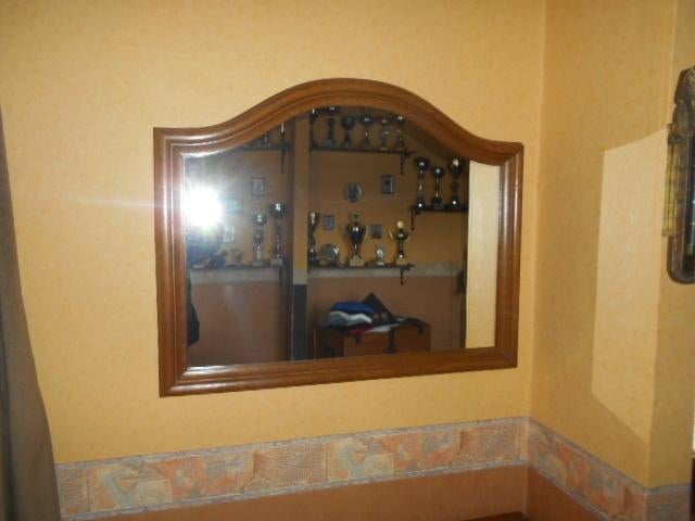 Beau miroir dans un cadre en chêne, Enlèvement, Comme neuf