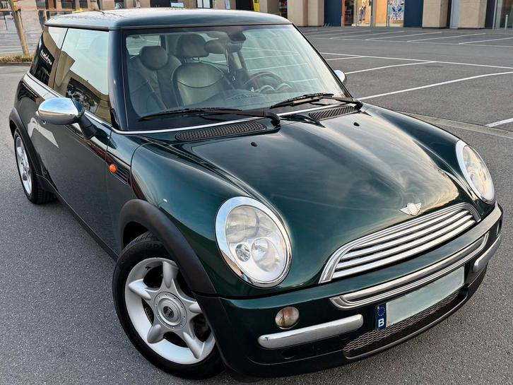 Mini Cooper 1.6i Automaat 135.000km bj 2003/11 Gekeurd Vvk !, Auto's, Mini, Particulier, Cooper, ABS, Airbags, Airconditioning