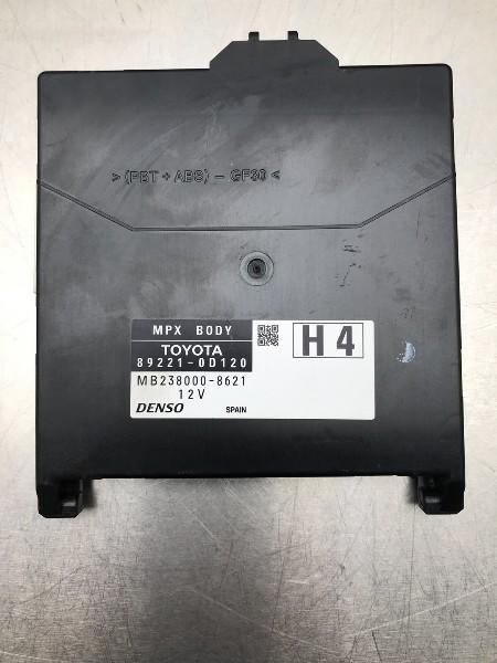 ORDINATEUR UNITE COMMANDE ELECTRONIQUE Yaris III (P13), Autos : Pièces & Accessoires, Électronique & Câbles, Toyota, Utilisé