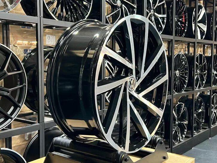19'' Volkswagen SPIELBERG 5X112 velgen Golf 6 7 8 TiguanTROC, Ophalen of Verzenden, Nieuw, 19 inch, Velg(en)