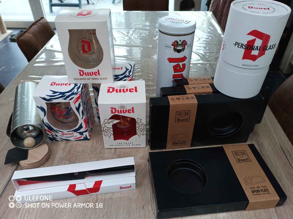 collection Duvel, Enlèvement