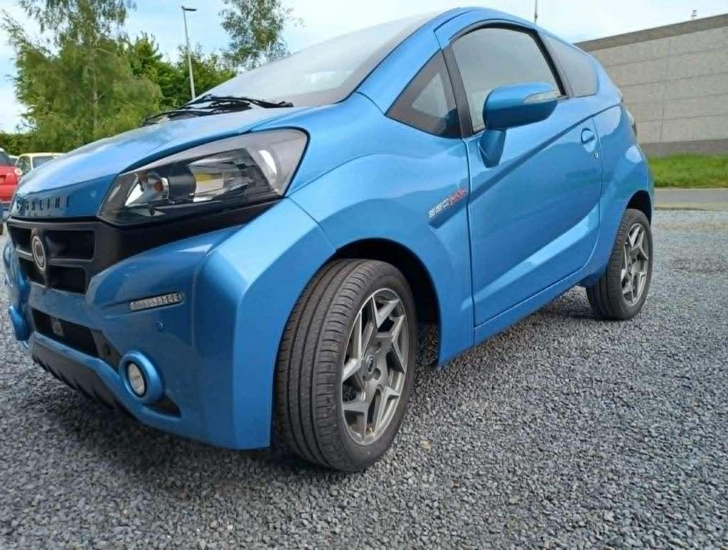 Voiture sans permis CASALINI GRAN SPORT 2022 , 9975kms!!!!!, Divers, Voitures sans permis & Scooters pour invalides, Comme neuf