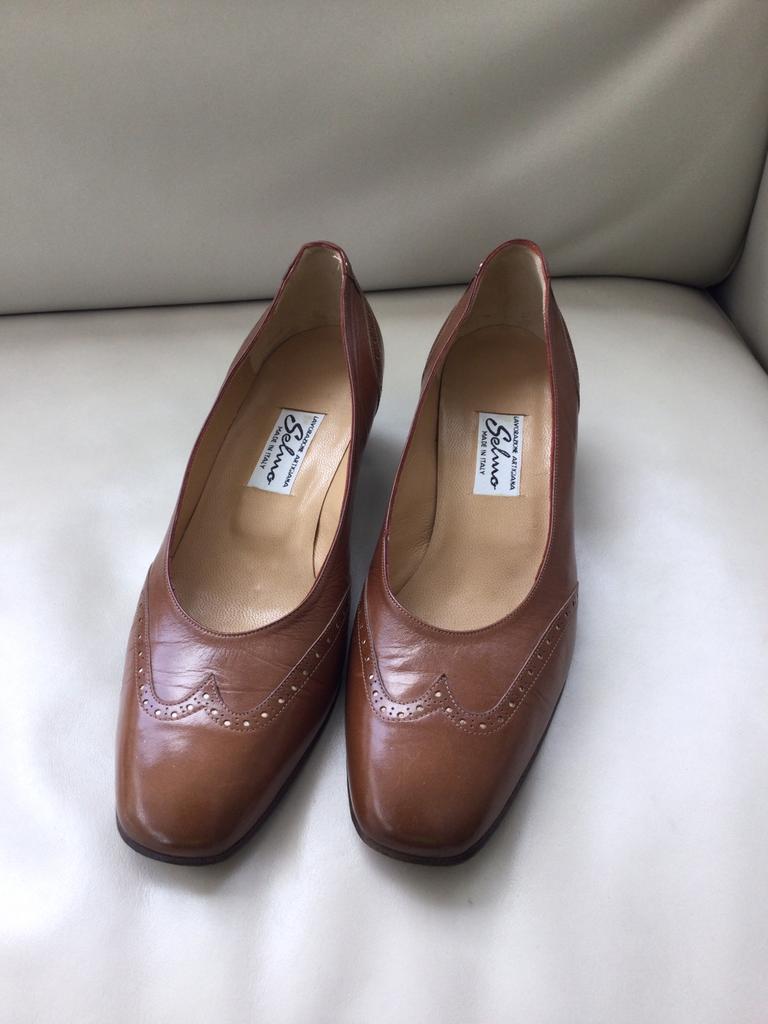 Camel kleurige lederen damesschoenen, Pumps, Beige, Nieuw, Selmo