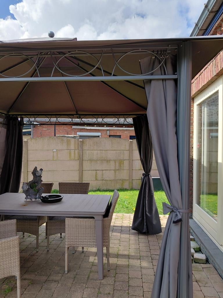 Tonnelle pour jardin et terrasse gris anthracite servi 1 été, Jardin & Terrasse, Comme neuf, Moins de 4 mètres, Pavillon, Enlèvement