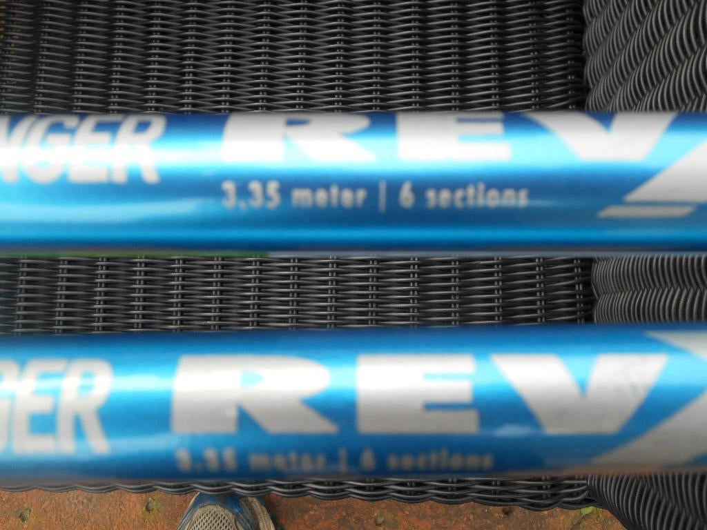 2.x Uitschuif hengels, Sports nautiques & Bateaux, Pêche à la ligne | Poissons blancs, Enlèvement, Neuf, Ensemble complet