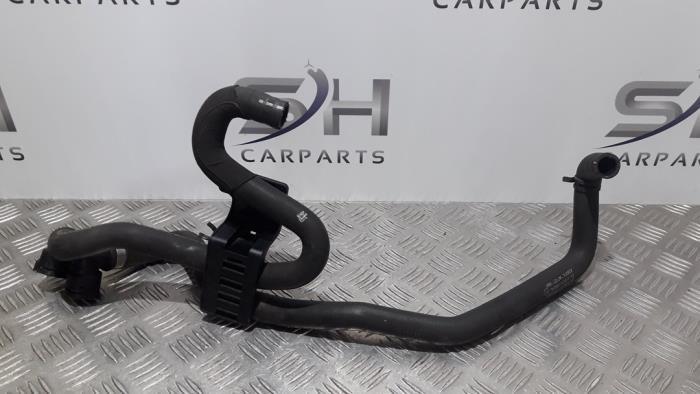 Radiateurslang van een Mercedes CLA, Auto-onderdelen, Airco en Verwarming, Mercedes-Benz, Gebruikt, 3 maanden garantie, Ophalen of Verzenden