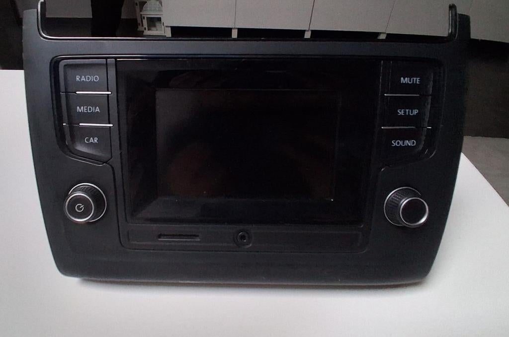 Originele volkswagen polo multimedia systeem, Enlèvement