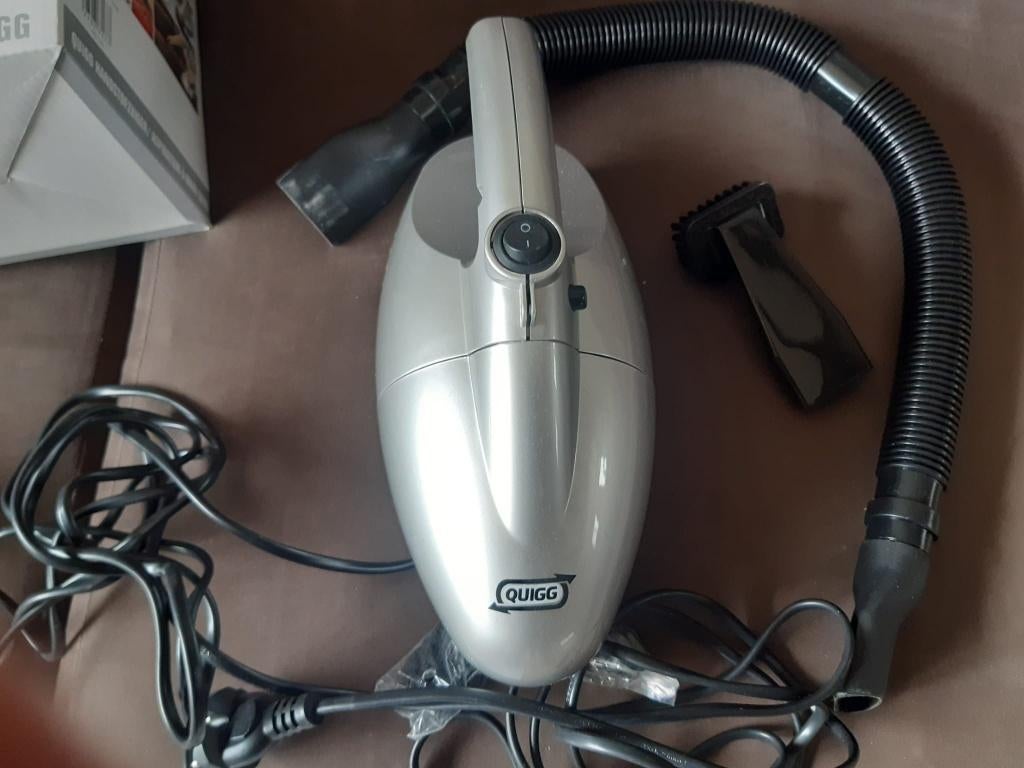 Handstofzuiger, Elektronische apparatuur, Stofzuigers, Ophalen, Stofzuiger, Nieuw, Minder dan 1200 watt