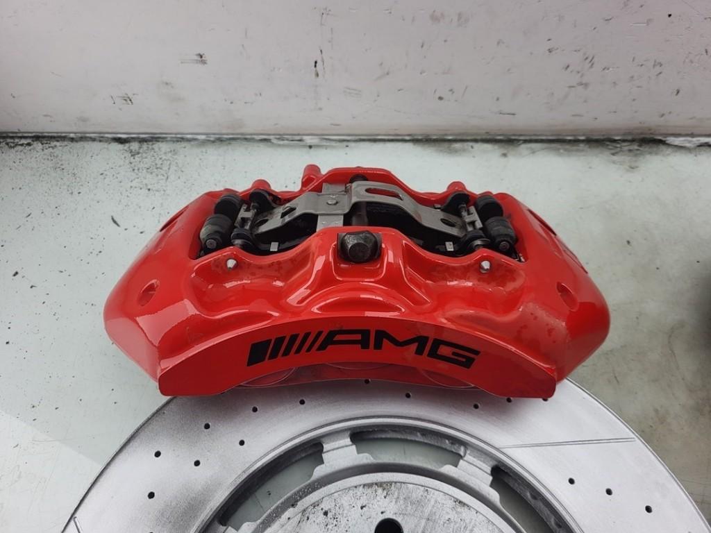 REMKLAUW RECHTS VOOR Mercedes-Benz C (W205) (|A2054217098|), Gebruikt, Mercedes-Benz