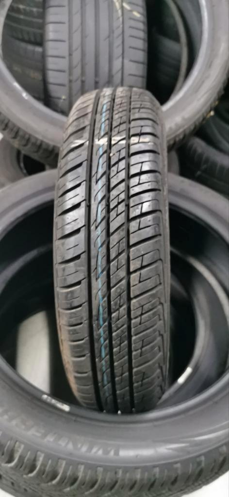 15570r13 155 70 r13 155/70/13 barum nouveau avec montage, Auto-onderdelen, Overige Auto-onderdelen