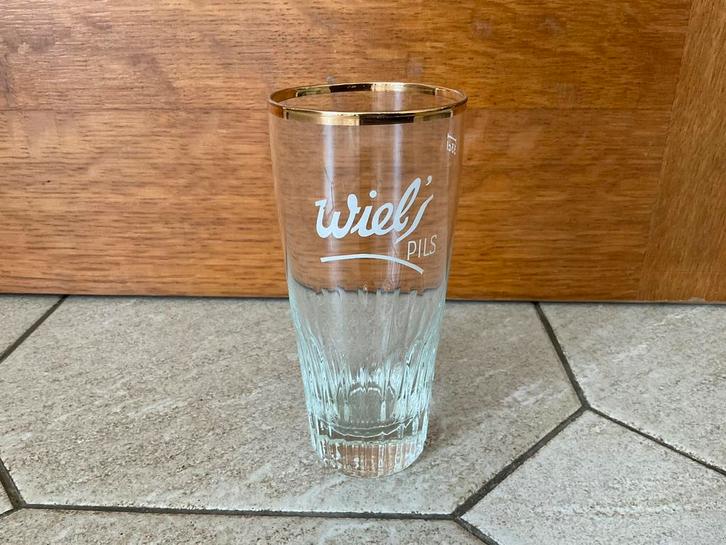 Oud bierglas Wiel’s Pils, Verzamelen, Glas en Drinkglazen, Zo goed als nieuw, Verzenden