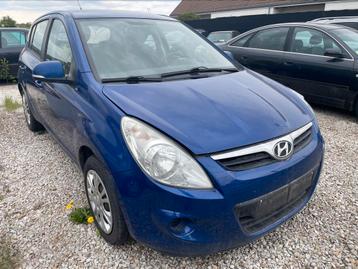Hyundai i20 1.4 Diesel 350000k EXPORTHANDELAAR, Auto's, Hyundai, Euro 5, 4 cilinders, Blauw, Bedrijf