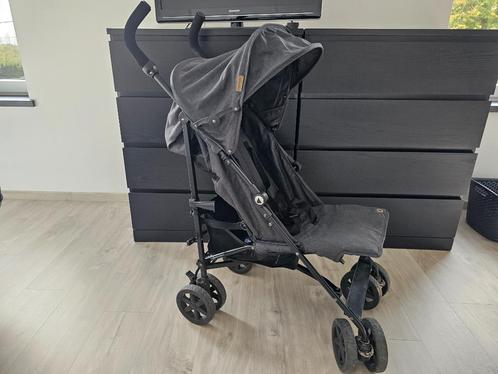 Topmark Buggy Fenn - Black, Kinderen en Baby's, Buggy's, Zo goed als nieuw, Overige merken, Verstelbare rugleuning, Zonnekap, Ophalen of Verzenden