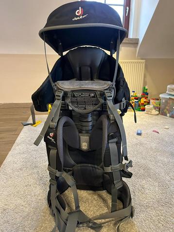 Porte-bébé randonnée DeuterKidComfort + pare-soleil intégré beschikbaar voor biedingen