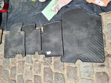 Automatten kia ceed beschikbaar voor biedingen