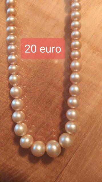 Leegverkoop huis: antiek, kunst en curiosa beschikbaar voor biedingen