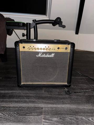 Marshall MG30FX amp in nieuwstaat beschikbaar voor biedingen