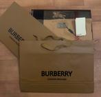 Écharpe Burberry, Vêtements | Femmes, Enlèvement ou Envoi, Neuf, Écharpe