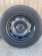 Banden op velg past op Dacia duster, Auto-onderdelen, Banden en Velgen, Ophalen, Band(en)