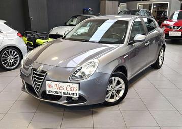 Alfa Romeo Giulietta 1.4 TB,1ER PROPRIETAIRE,GPS,BLUETOOTH,G, Auto's, Euro 6, 4 cilinders, 1368 cc, Zilver of Grijs