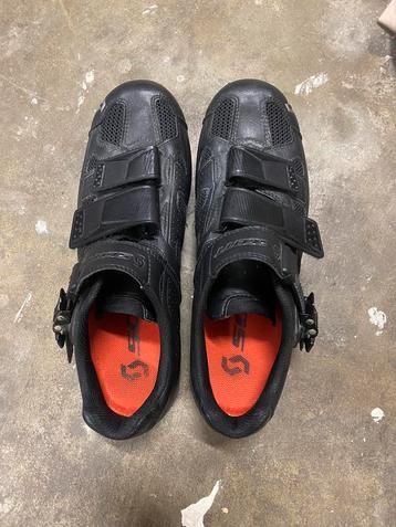 Fietsschoenen Scott beschikbaar voor biedingen