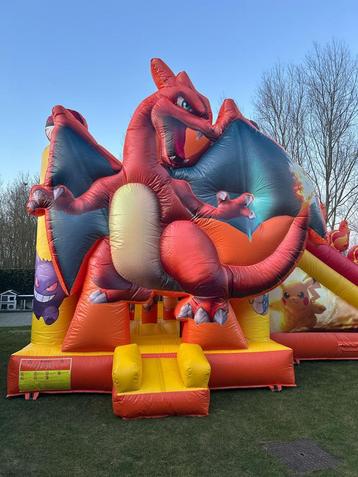Maxi Pokemonspringkasteel  (8x4m) te huur beschikbaar voor biedingen