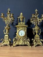 (81) Antieke Franse Bronzen Regency Pendule met Kandelaren, Ophalen of Verzenden