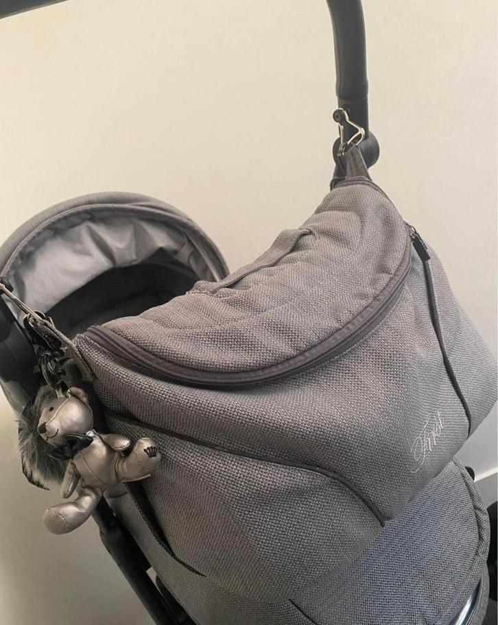 Complete kinderwagen First - Atlanta Grey, Kinderen en Baby's, Buggy's, Zo goed als nieuw, Ophalen
