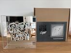 Neon tafellamp 80's baby in acryl kader met spiegel, Overige materialen, Nieuw, Ophalen of Verzenden, Modern