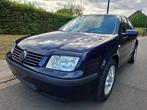 VW Bora 1.6i 16V 105 Pk Speedway Airco 4 Deuren, Voorwielaandrijving, 4 deurs, Stof, Bora