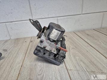 Opel Agila B / Suzuki Splash 2009 abs pomp code 86L0 €200 beschikbaar voor biedingen