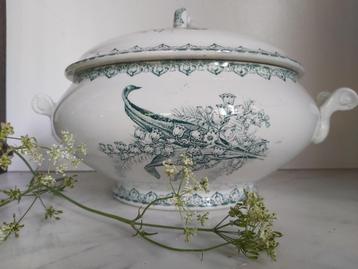 Prachtige oude franse soupiere St Amandinoise Muguet beschikbaar voor biedingen