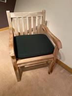 Vier teakhouten blokstoelen met groen kussen., Tuin en Terras, Ophalen, Gebruikt, Teakhout